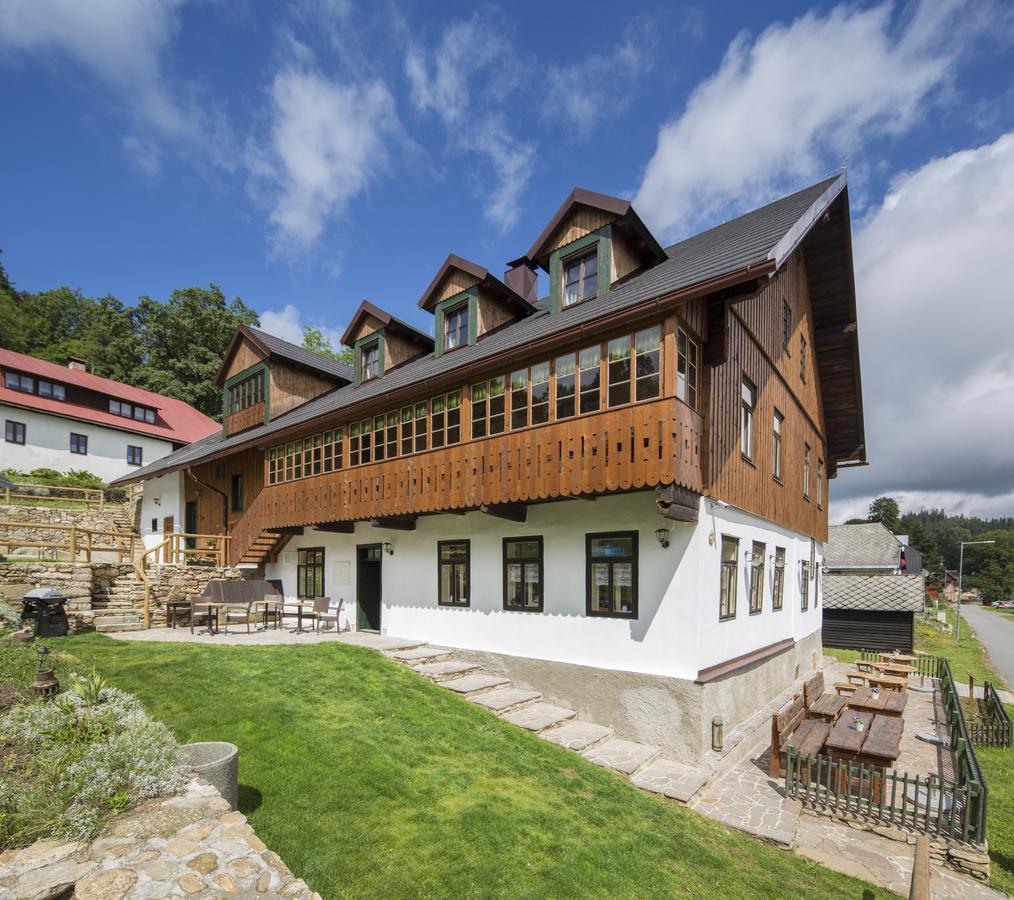 Wellness Hotel Florian Ceske Zleby Stožec Buitenkant foto