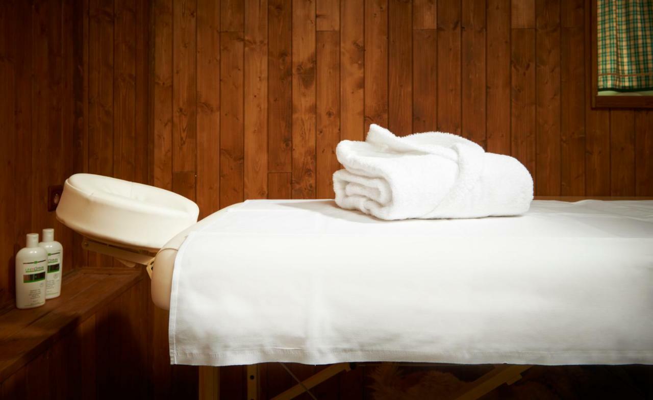 Wellness Hotel Florian Ceske Zleby Stožec Buitenkant foto